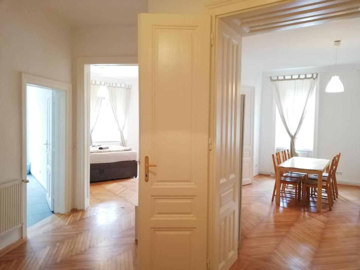 Central Living Apartments - Schoenbrunn Wien Eksteriør bilde