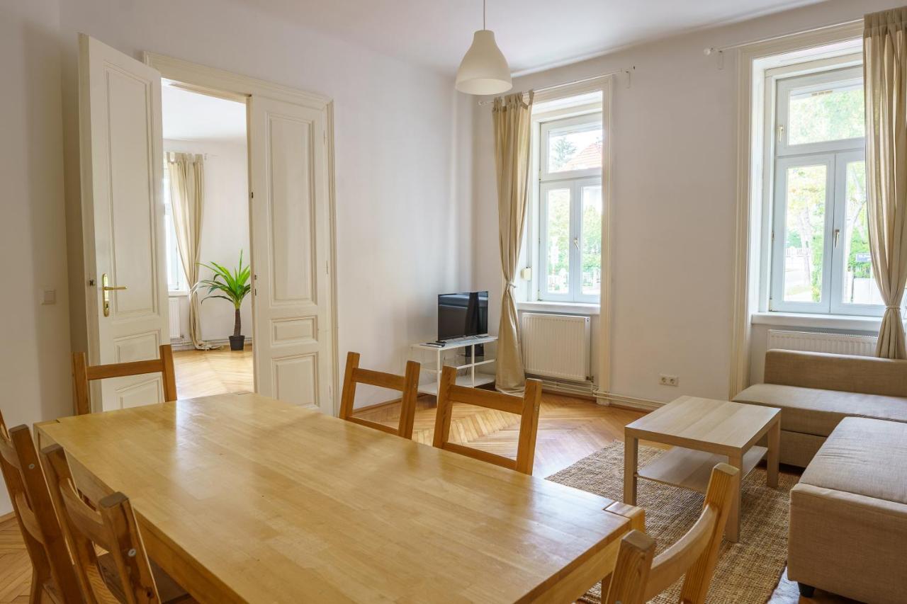Central Living Apartments - Schoenbrunn Wien Eksteriør bilde