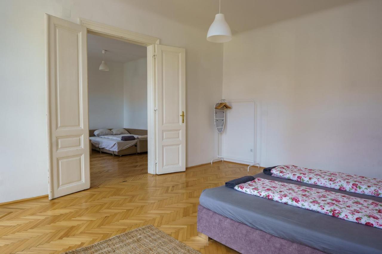 Central Living Apartments - Schoenbrunn Wien Eksteriør bilde