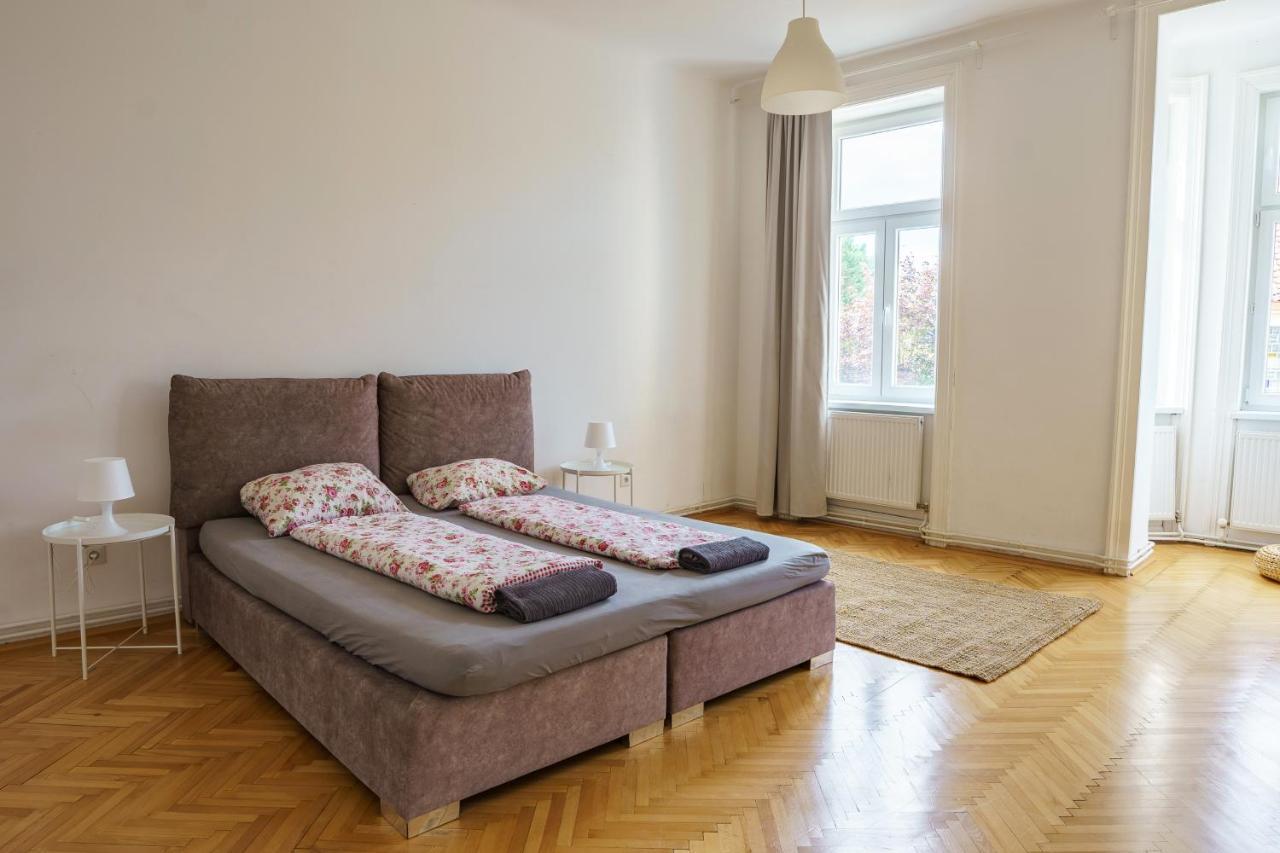 Central Living Apartments - Schoenbrunn Wien Eksteriør bilde