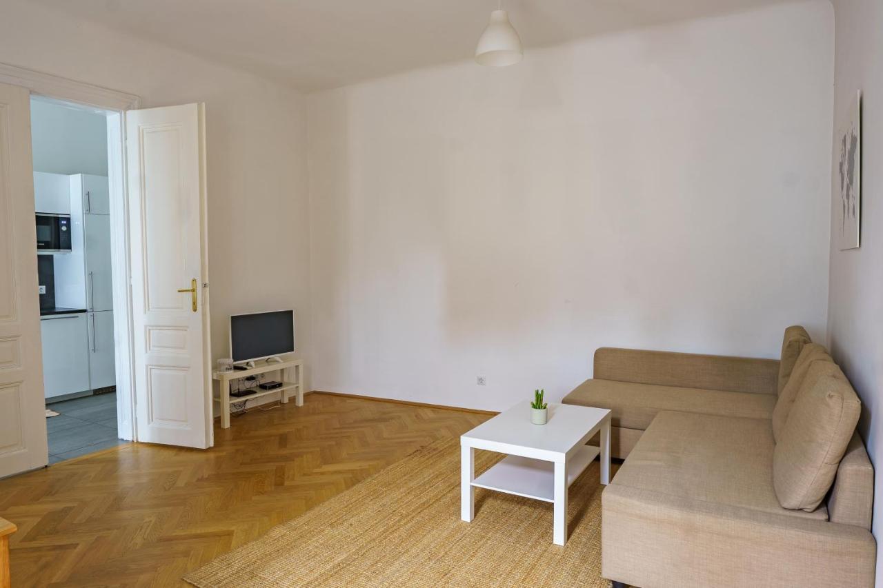 Central Living Apartments - Schoenbrunn Wien Eksteriør bilde